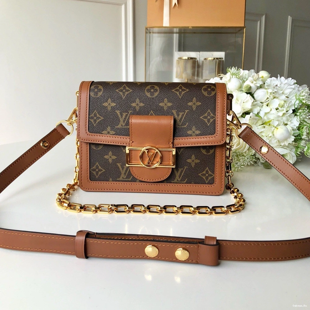 Louis Vuitton Spring Show） Dauphine Mini（2019 0111